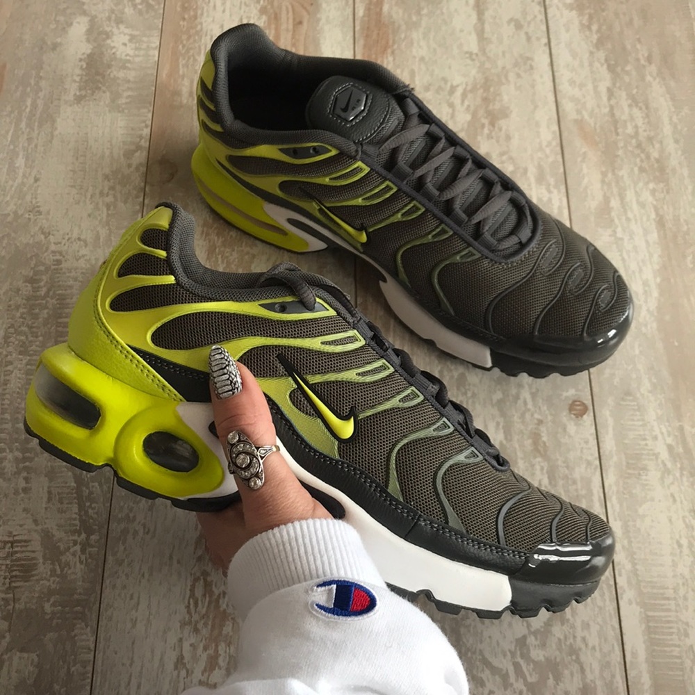 NWT Nike Air Max Plus - Picture 5 of 7